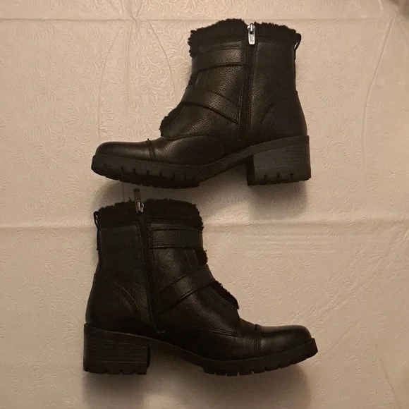 Black Leather Anne Klein Sport Boots - Picture 2 of 9